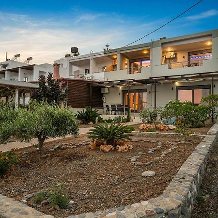 Marina Apartments Léntas Екстериор снимка