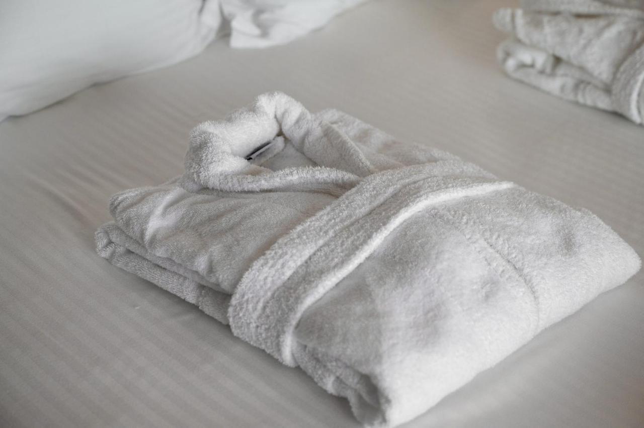 Marina Apartments Léntas Екстериор снимка